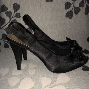 Fioni open toe heels